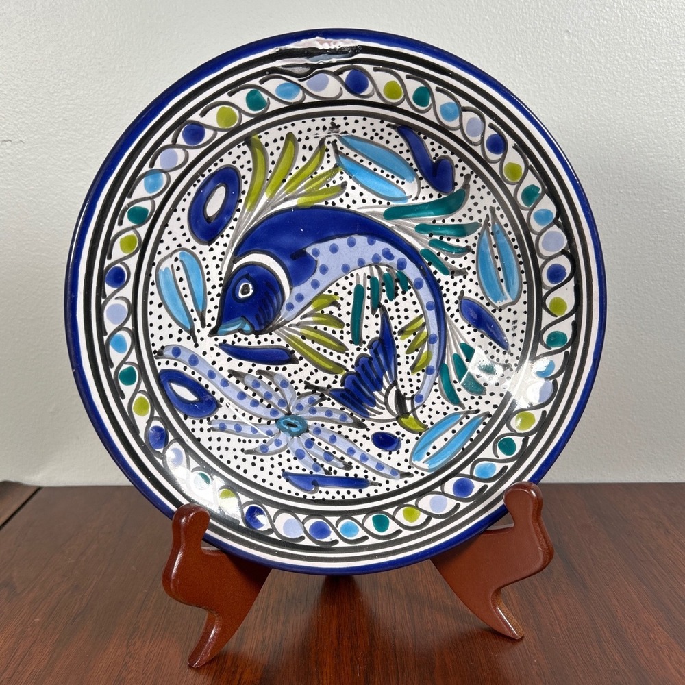 Le Souk Mediterranean Fish Serving Soup Bowl Ceramic Blue White Folk Art Safi
